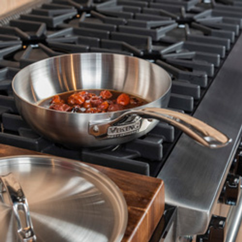 Viking Professional 5-Ply 3.0 qt. Saucier